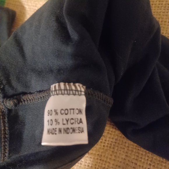 Yoga wrap top - Picture 3 of 3